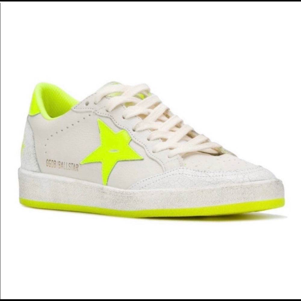 🚨ISO: looking for these Golden Goose shoes